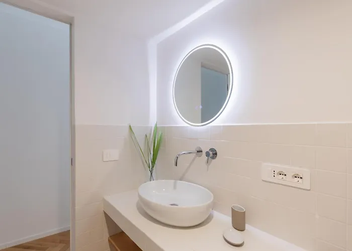 Apartment Iflat The Sweet Life In Rom